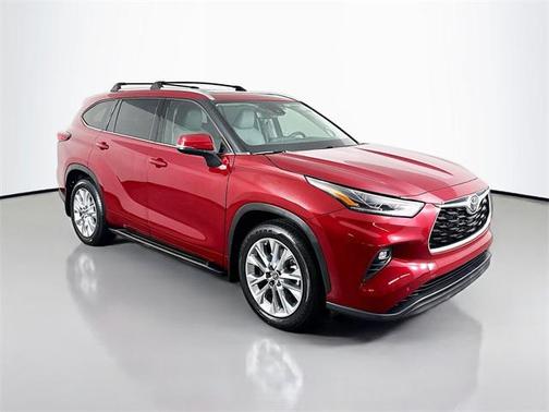 2022 Toyota Highlander Limited