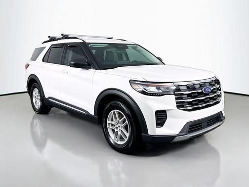 STAR WHITE MET TRI-COAT 2025 Ford Explorer Active