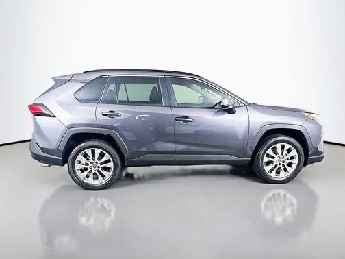 Magnetic Gray Metallic 2023 Toyota RAV4 XLE Premium