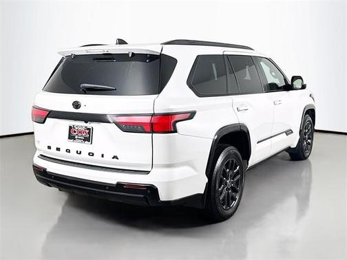 2024 Toyota Sequoia Platinum