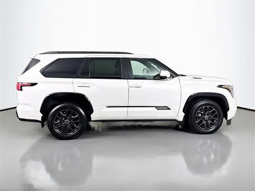 2024 Toyota Sequoia Platinum