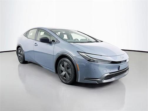 2023 Toyota Prius LE
