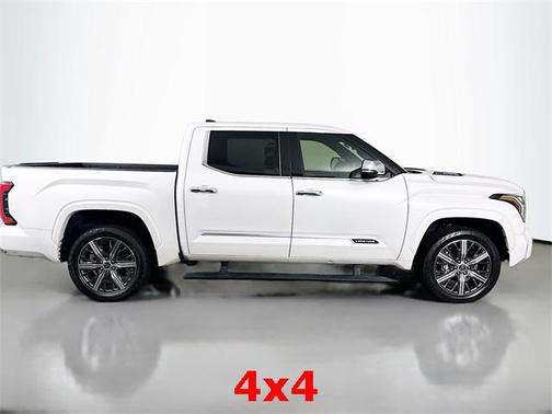 2023 Toyota Tundra Hybrid Capstone