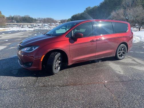 2019 Chrysler Pacifica Touring Plus