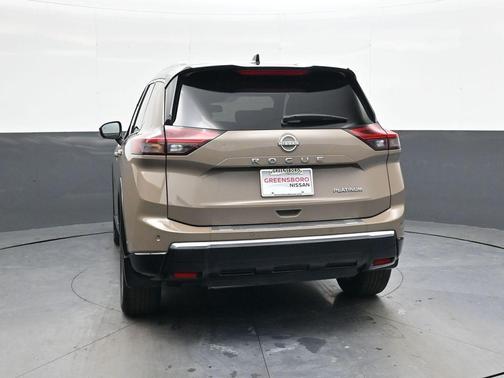 2024 Nissan Rogue Platinum