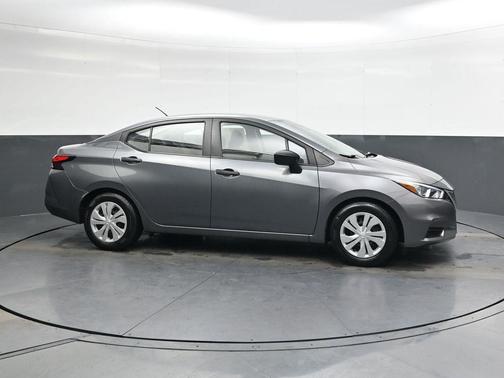 2020 Nissan Versa 1.6 S