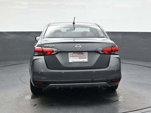 2020 Nissan Versa 1.6 S