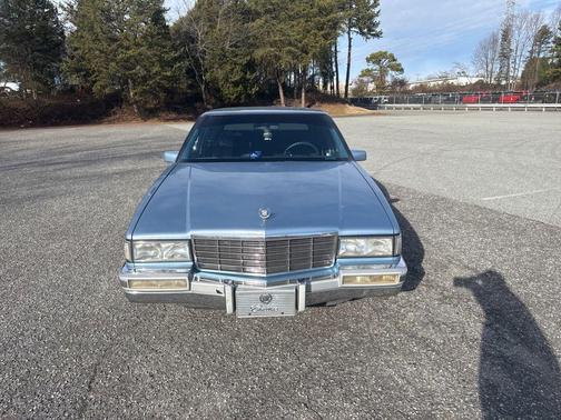 1992 Cadillac DeVille Base