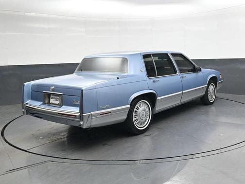 1992 Cadillac DeVille Base