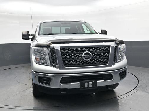 2018 Nissan Titan XD SV