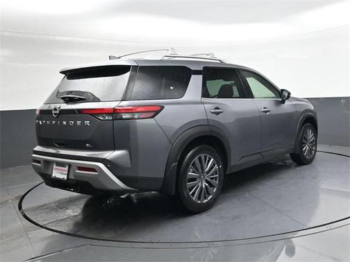 2025 Nissan Pathfinder SL FWD