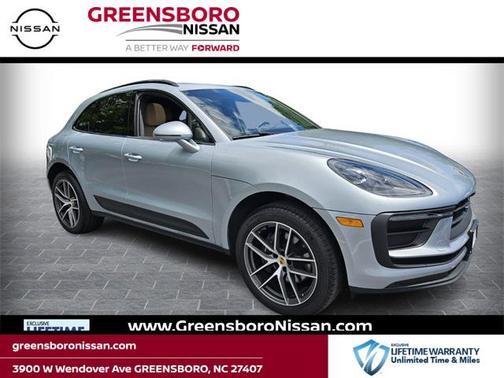 2024 Porsche Macan Base