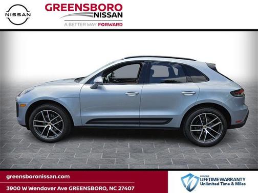 2024 Porsche Macan Base