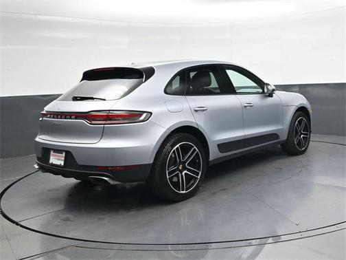 2020 Porsche Macan Base