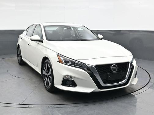 2022 Nissan Altima 2.5 SL