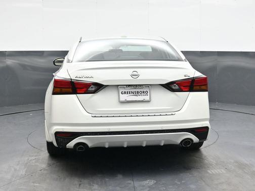 2022 Nissan Altima 2.5 SL