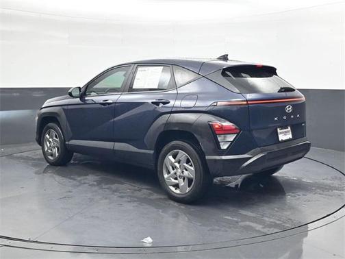 2024 Hyundai KONA SE