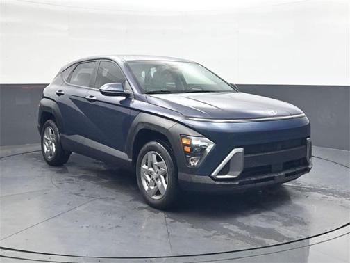 2024 Hyundai KONA SE