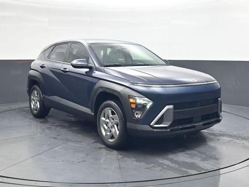 2024 Hyundai KONA SE
