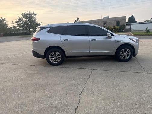2018 Buick Enclave Essence