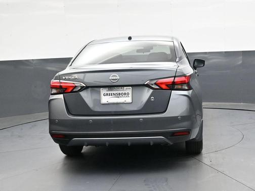 Gun Metallic 2025 Nissan Versa 1.6 S