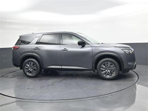 2025 Nissan Pathfinder S 4WD