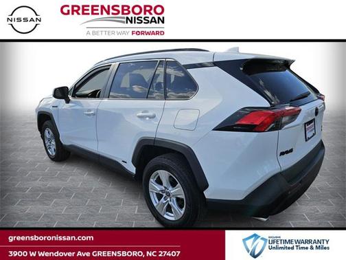 2021 Toyota RAV4 Hybrid XLE