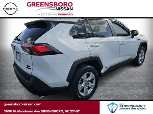 2021 Toyota RAV4 Hybrid XLE