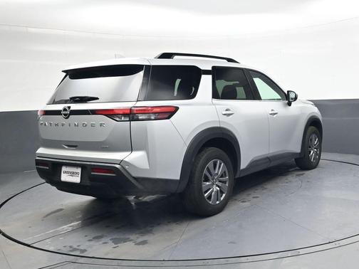 2025 Nissan Pathfinder SV 4WD