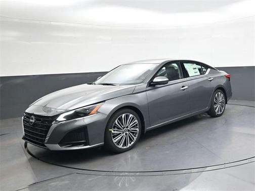 2025 Nissan Altima 2.5 SL