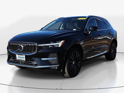2022 Volvo XC60 B5 Inscription