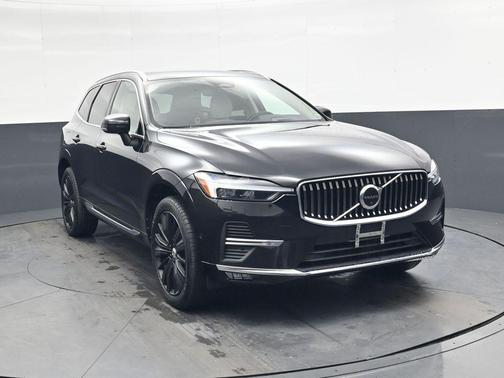 2022 Volvo XC60 B5 Inscription