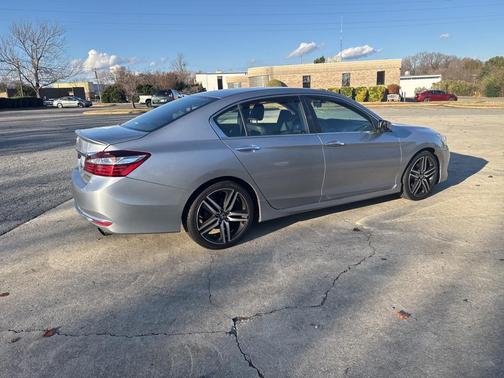 2017 Honda Accord Sport