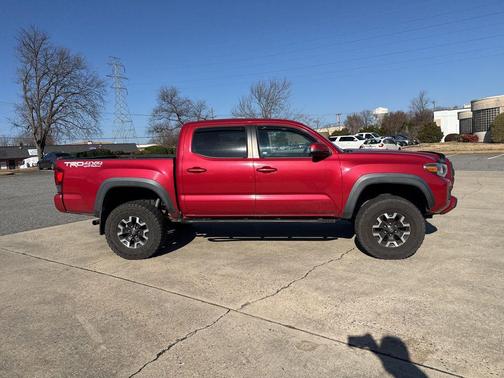 2016 Toyota Tacoma Base