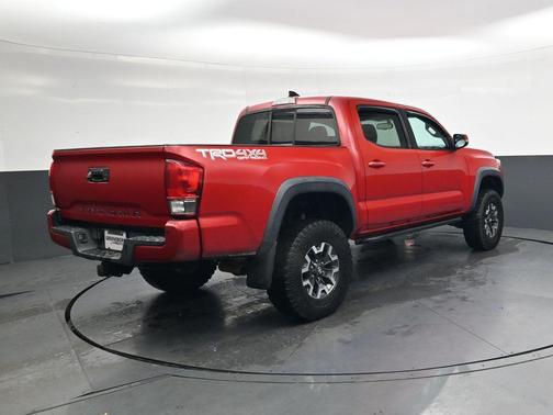 2016 Toyota Tacoma Base