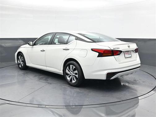 2025 Nissan Altima S FWD