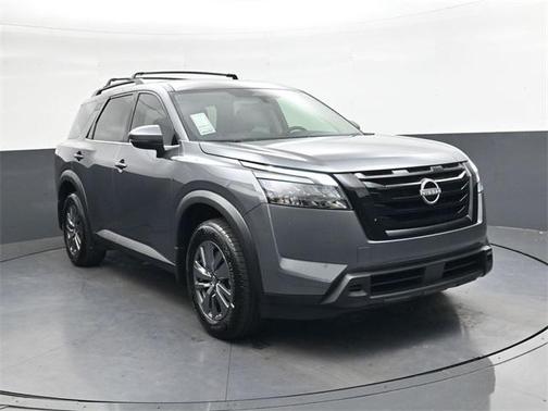 2025 Nissan Pathfinder SV 4WD