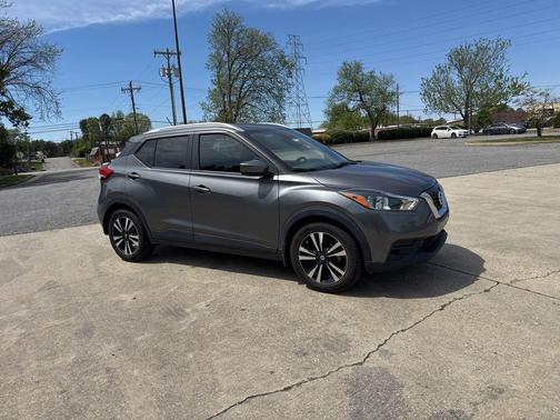 2019 Nissan Kicks SV