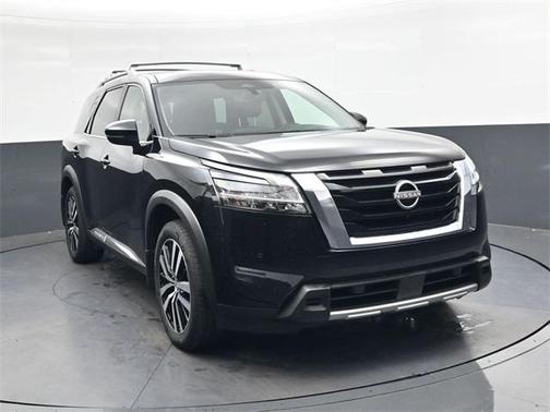 2024 Nissan Pathfinder Platinum FWD