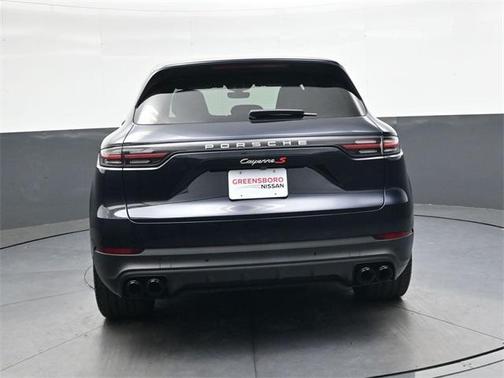 2019 Porsche Cayenne Base