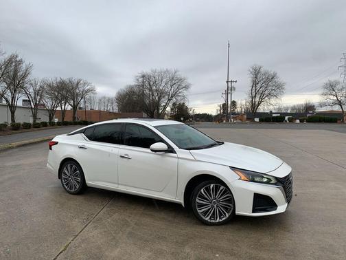 2023 Nissan Altima 2.5 SL