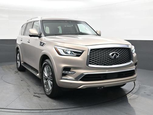 2021 INFINITI QX80 Luxe