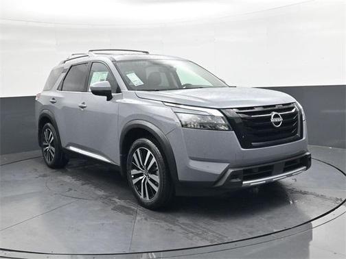 2025 Nissan Pathfinder Platinum 4WD
