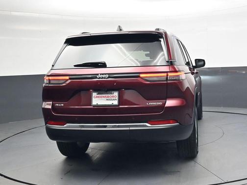 2024 Jeep Grand Cherokee Laredo