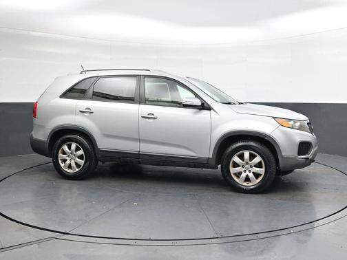 2013 Kia Sorento LX