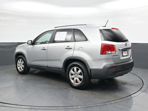 2013 Kia Sorento LX