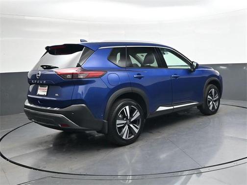 2022 Nissan Rogue SL