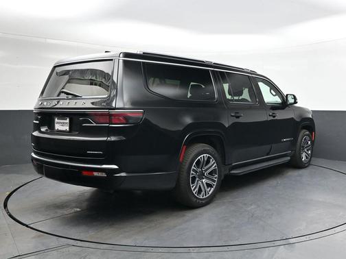 2023 Jeep Wagoneer L Series II 4x4