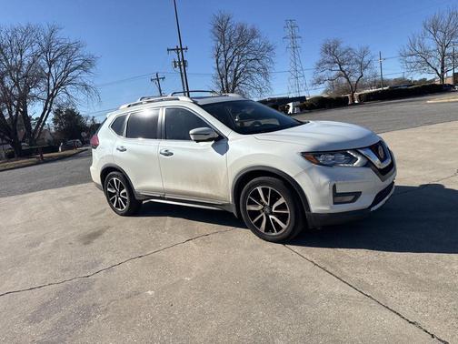 2020 Nissan Rogue SL