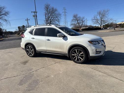 2020 Nissan Rogue SL